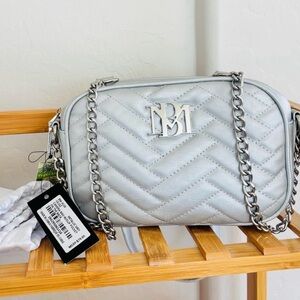 Badgley Mischka Metallic Silver Quilted Crossbody Bag with Chain Strap/NWT